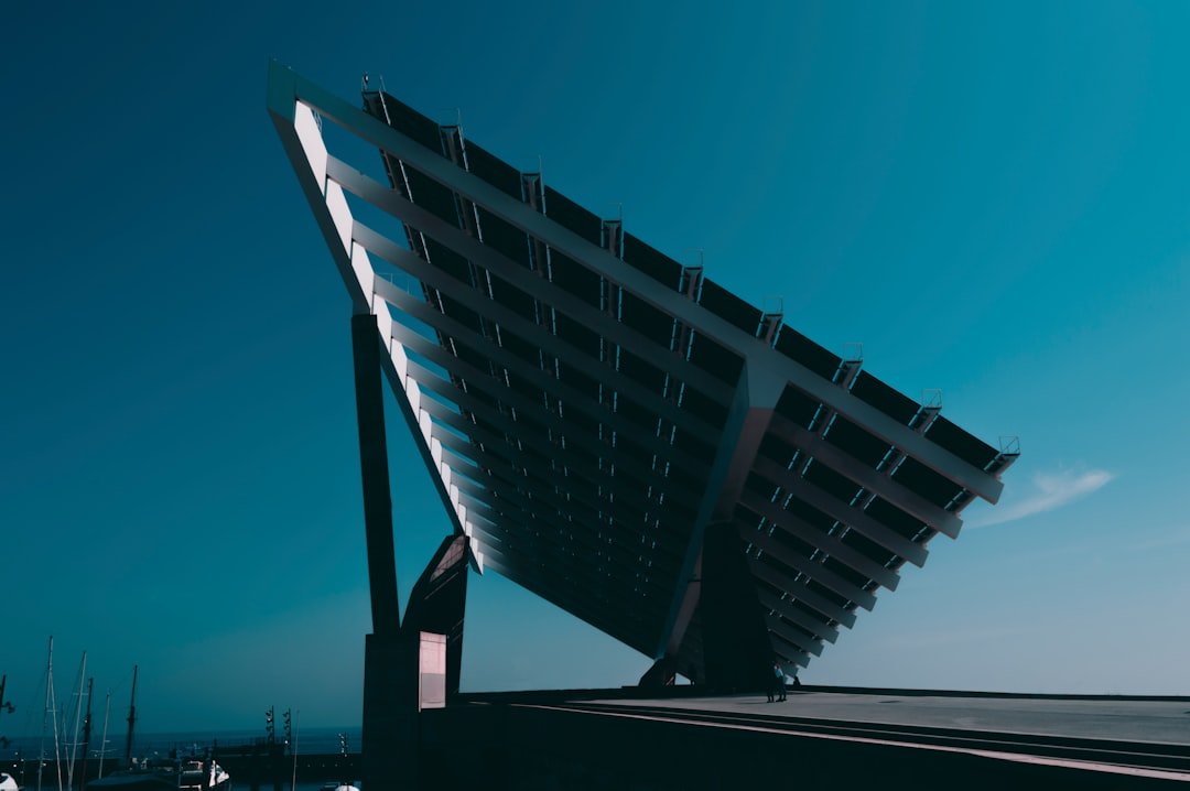 Photo Solar-powered tents