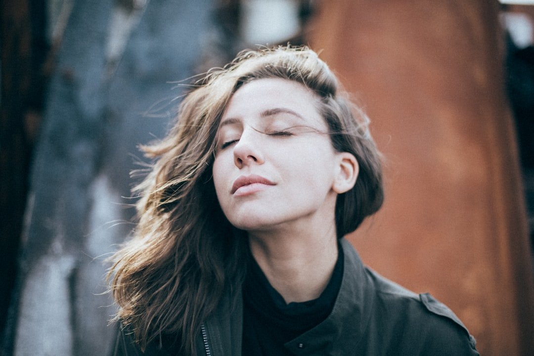 Photo Meditating woman