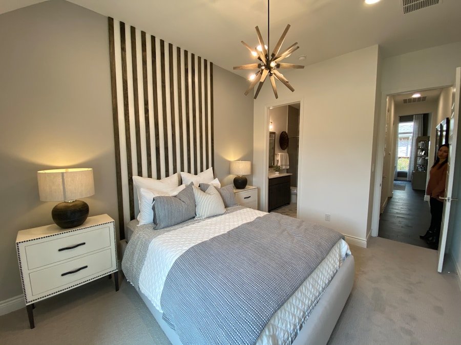 Photo bedroom accent wall