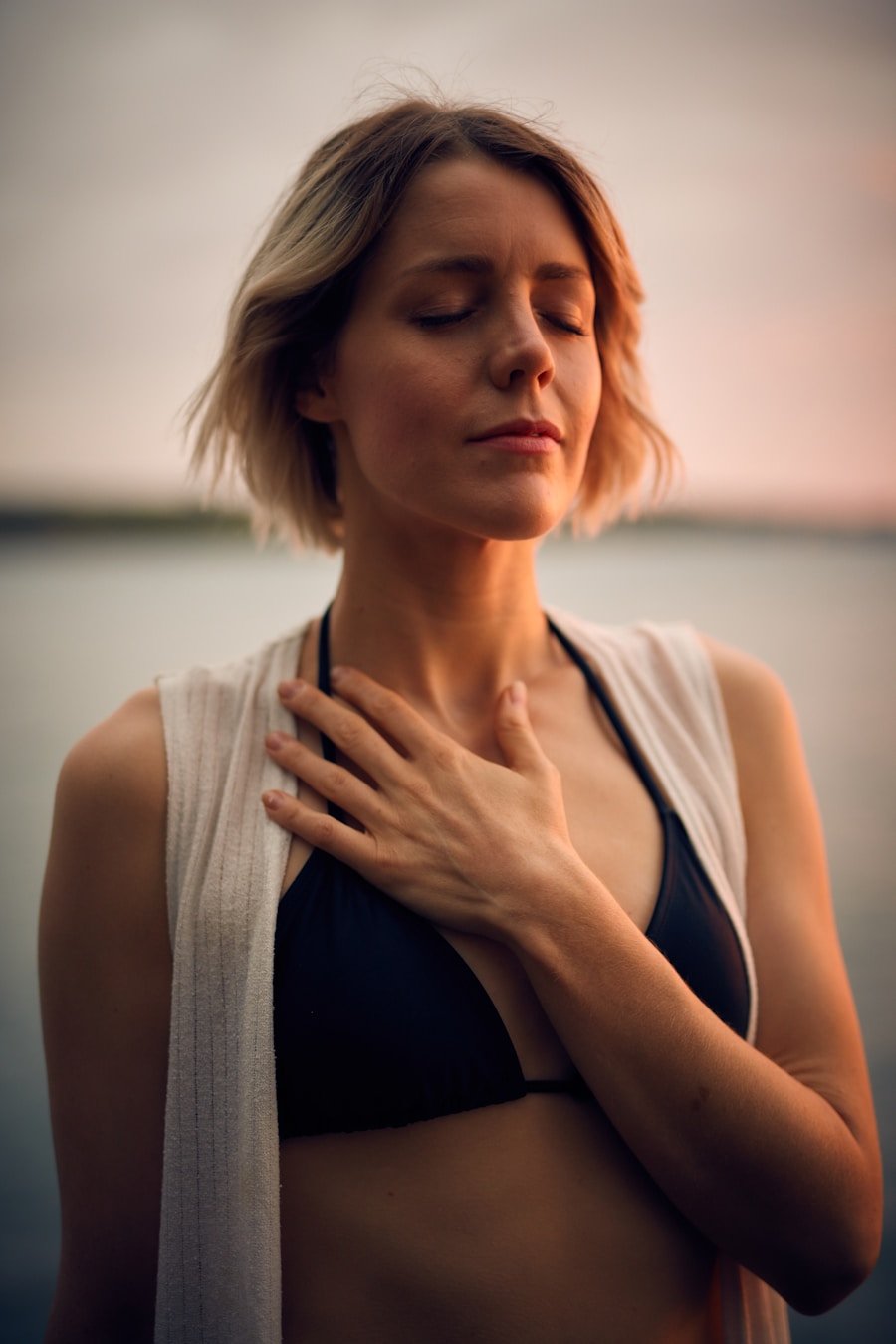 Photo "8 breathing exercises for instant calm"